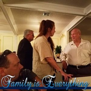 Meet your Posher, Joyce